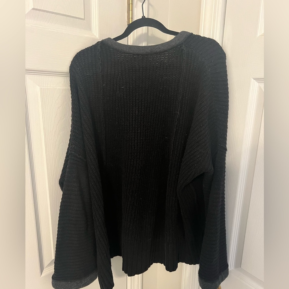 Free People Oversized Sweater - Picture 3 of 3